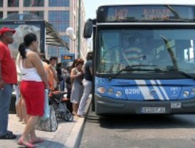 Quince líneas de EMT cambian durante este miércoles su recorrido