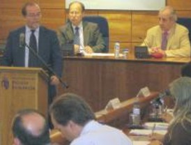 Los ediles de Pozuelo de Alarcón se bajan un 2% el sueldo