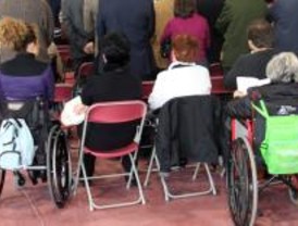 El acceso al empleo de los discapacitados se resiente por la crisis