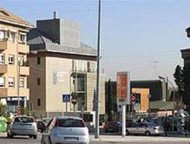 Detenida una familia que robaba en perfumerías de Boadilla