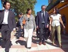 El Ayuntamiento revitalizará los ejes comerciales de Amposta y Virgen de la Oliva