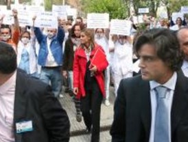 CC.OO. y UGT denunciarán a la Comunidad por el vídeo del Puerta de Hierro