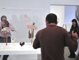 La solitaria obra de Castle abre en el Reina