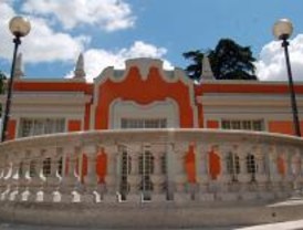 La Casa de Vacas del Retiro acoge una exposición con belenes de papel