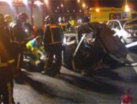 Fallecen dos hombres tras una colisión en la A-5