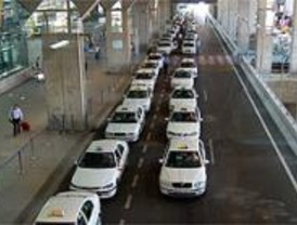 Las declaraciones del ministro de Sanidad crean descontento entre los taxistas