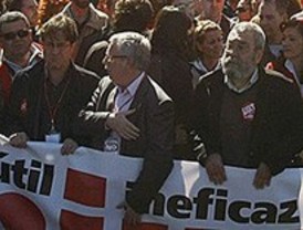Los sindicatos llaman a la 'movilización permanente' en defensa de la salud y seguridad laboral