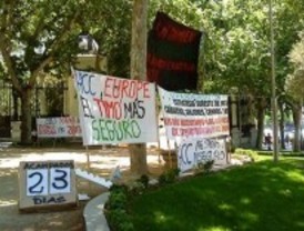 Los cooperativistas del sureste dejan Atocha tras 88 días acampados 'por la estafa' de sus casas
