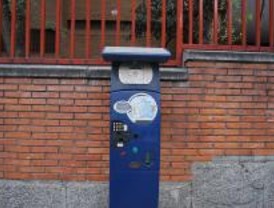 Vecinos de Carabanchel exigen el dinero recaudado con los parquímetros