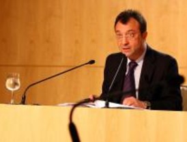 El Ayuntamiento anuncia recortes en servicios municipales 'no prioritarios'