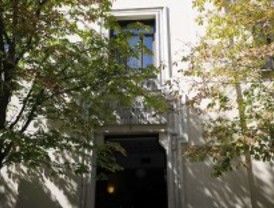 Piden 33 años a una mujer por matar con el 'beso del sueño'
