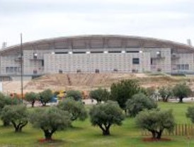 Los vecinos piden que no se abandone La Peineta