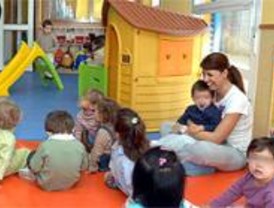 El Consejo Escolar de Madrid exige 1.000 millones a Zapatero para guarderías