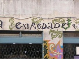 La policía desaloja el centro 'okupado' La Enredadera