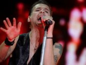 Más de 17.000 personas acuden al Palacio de los Deportes para ver a Depeche Mode