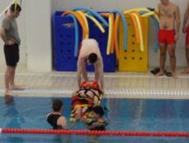 Tirarse a la piscina, la solución contra la crisis