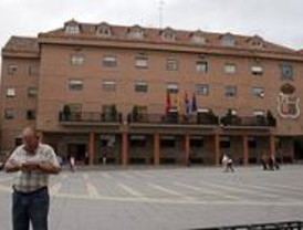 El PSOE de Móstoles denuncia que el alcalde impide preguntas orales en los plenos