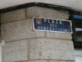 Pelayos todavía tiene símbolos franquistas