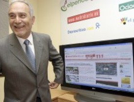 Esteban Parro: 'Móstoles, ciudad de referencia económica y de empleo'
