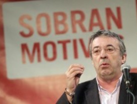 Gordo exige una solución para los 215.000 parados de menos de 30 años que hay en Madrid