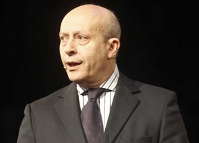 Wert rebaja al 5,5 la media para las becas de tasas pero mantiene el 6,5 para las demás