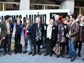 Cientos de personas se manifiestan contra el cierre del Albéniz