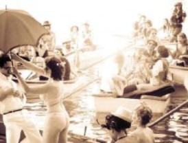 Llega la cuarta edición del Cabaret Flotante en el lago de Casa de Campo