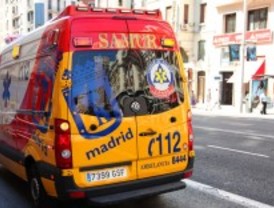 Herido muy grave al caer de cabeza desde su camión