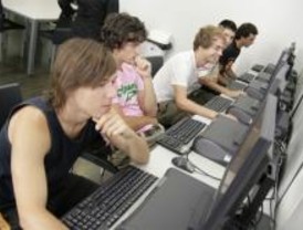 Rivas y Red.es patrocinan un curso sobre ciberciudadanía en El Escorial