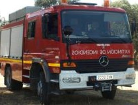 Fallece una mujer de 24 años al colisionar en su coche con un autobús