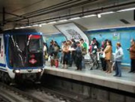 Dos averías en el Metro provocan retrasos y aglomeraciones en hora punta