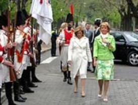 Aguirre recuerda labor del pueblo Madrid en defensa de la patria
