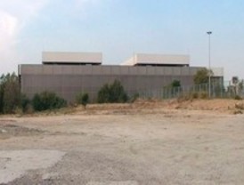 Estudian un nuevo 'parking' en la Caja Mágica