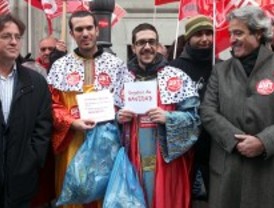 CCOO y UGT rechazan la supresión de la ayuda de 426 euros