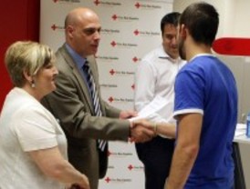 Trece menores infractores reciben un curso de socorrismo