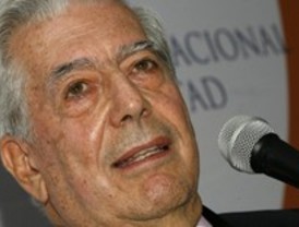 Vargas Llosa declina presidir el Instituto Cervantes