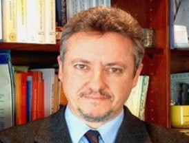 Santamaría: “Vamos hacia una simbiosis entre formación presencial y formación a distancia”