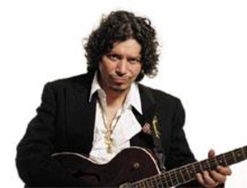 Raimundo Amador, Bollywood y cuentacuentos en el agosto madrileño