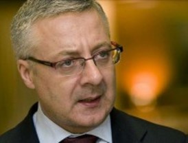 Blanco: 'La privatización de AENA defiende el interés general'