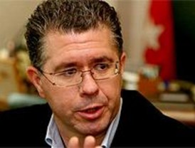 Granados buscará las 'causas objetivas' de la inundación