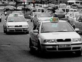 El Ayuntamiento y la Cámara impartirán cursos de inglés a taxistas, camareros y dependientes