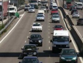 Reabierta al tráfico la A-2 en ambos sentidos tras ser cortada por un incendio