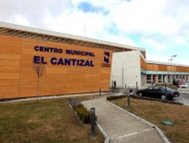 Las Rozas pone en marcha un punto de información de internet para las familias
