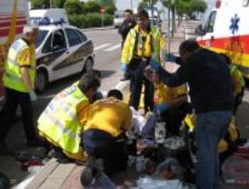 Herida muy grave una mujer al ser atropellada en un paso de cebra en Vallecas