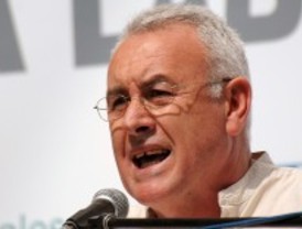 Cayo Lara evita opinar sobre si Reneses debe renunciar a su escaño