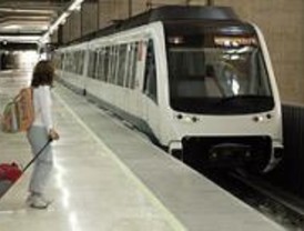 Juventudes Socialistas insiste en la necesidad de abrir el metro las noches del fin de semana