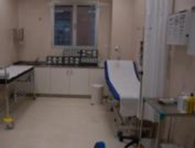 Una mujer dice haber sido agredida en el Centro de Salud de Torres de la Alameda