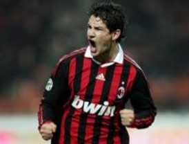El Real Madrid ofreció 63 millones de euros por Pato al Milán