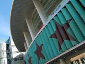 Roban abrigos en el ropero de la fiesta del Palacio de Deportes