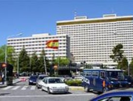 Comunidad y Defensa acuerdan el uso civil del hospital militar Gómez Ulla